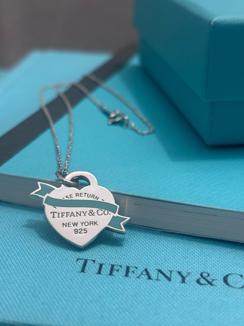 Authentic, RARE Tiffany & Co Ribbon Heart Tag Neclace - Picture 2 of 6